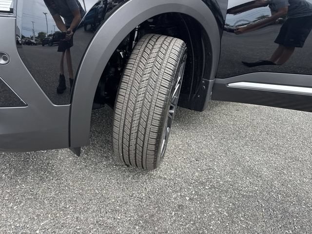 New 2026 Nissan Kicks SR FWD image 30