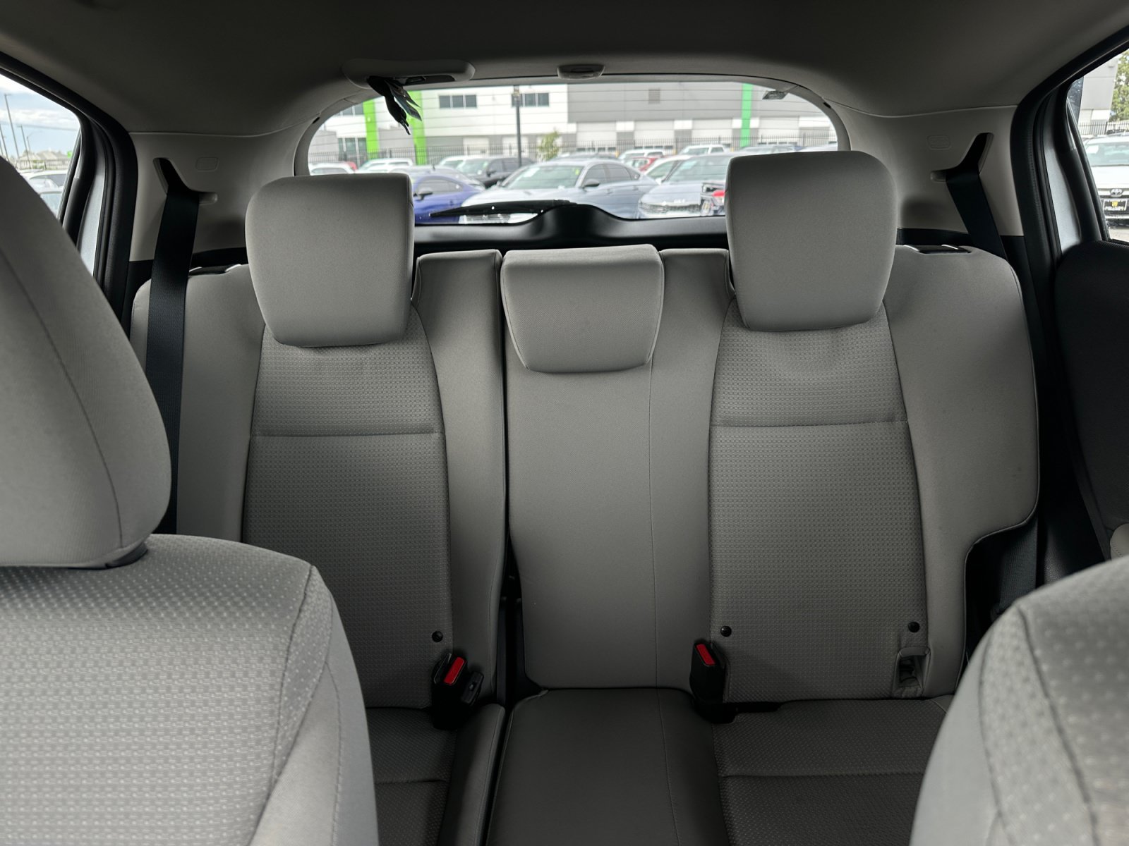 Used 2021 Honda HR-V LX image 24