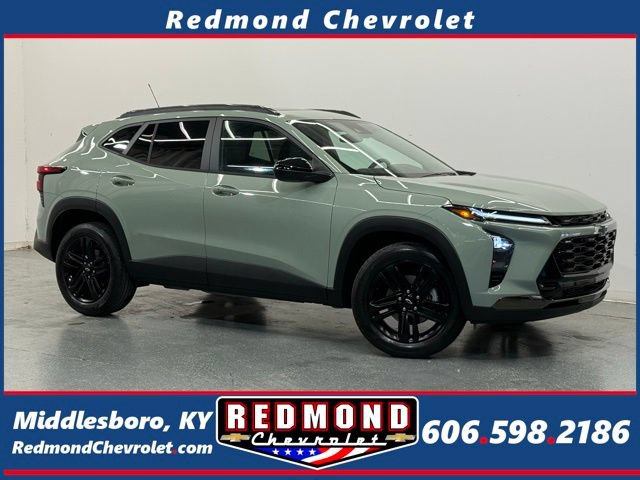 New 2026 Chevrolet Trax ACTIV w/ Sunroof Package FWD image 1