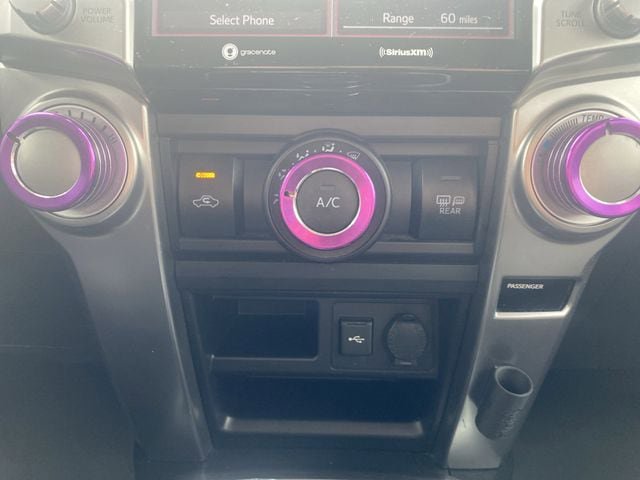 Used 2022 Toyota 4Runner SR5 image 40