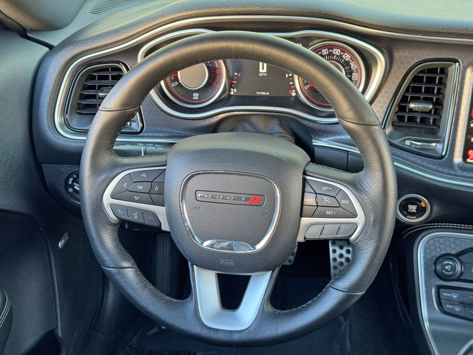 Used 2016 Dodge Challenger R/T Scat Pack w/ Leather Interior Group RWD image 19