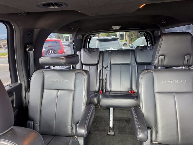 Used 2017 Ford Expedition EL Platinum AWD/4WD image 17