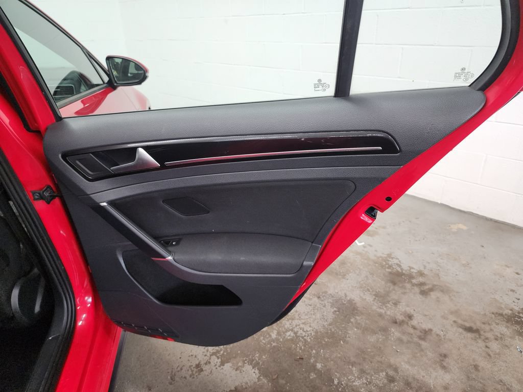Used 2015 Volkswagen GTI S FWD image 25