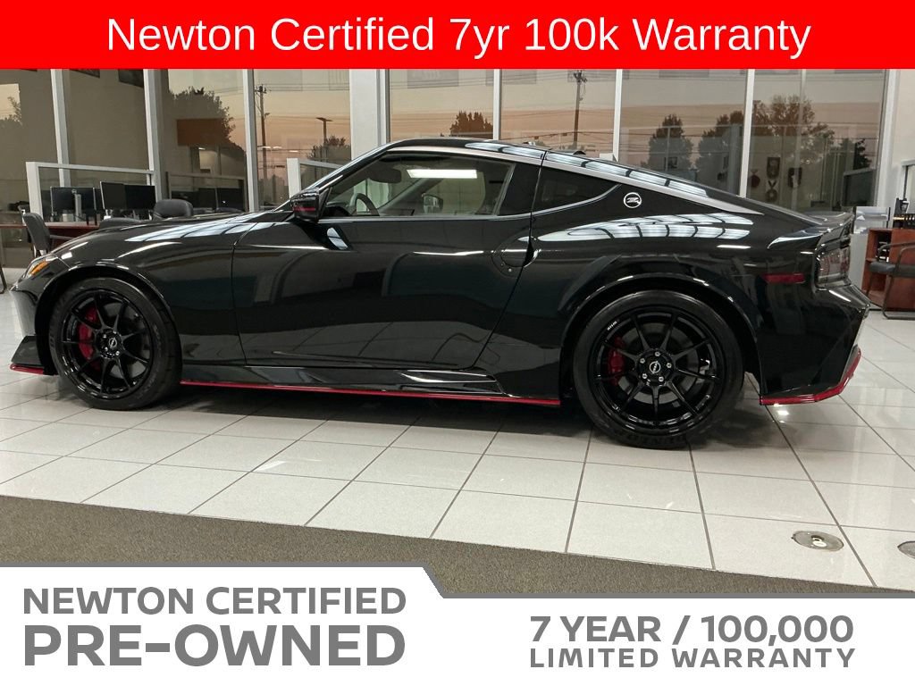Used 2024 Nissan Z NISMO w/ Floor Mat Package RWD image 3