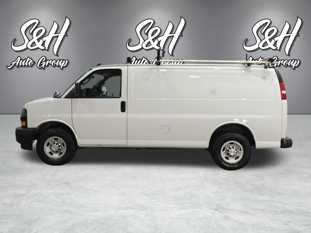 Used 2022 Chevrolet Express 2500 w/ Driver Convenience Package RWD image 17