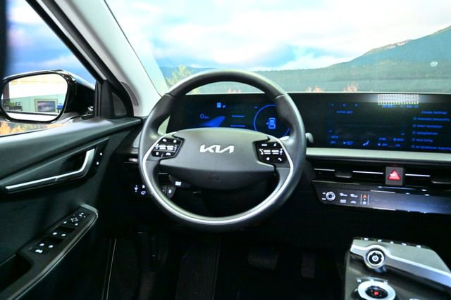 Used 2024 Kia EV6 Wind image 48