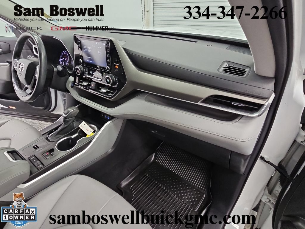 Used 2022 Toyota Highlander XLE FWD image 37