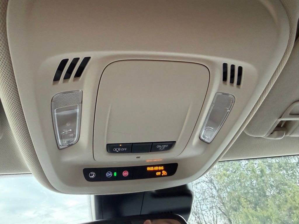 Used 2023 Buick Envision Preferred image 29