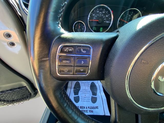 Used 2017 Jeep Wrangler Unlimited Rubicon w/ Cold Weather Group image 19