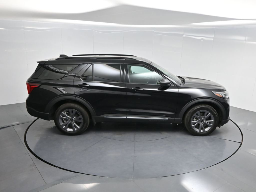 New 2025 Ford Explorer Active w/ Active Comfort Package image 74