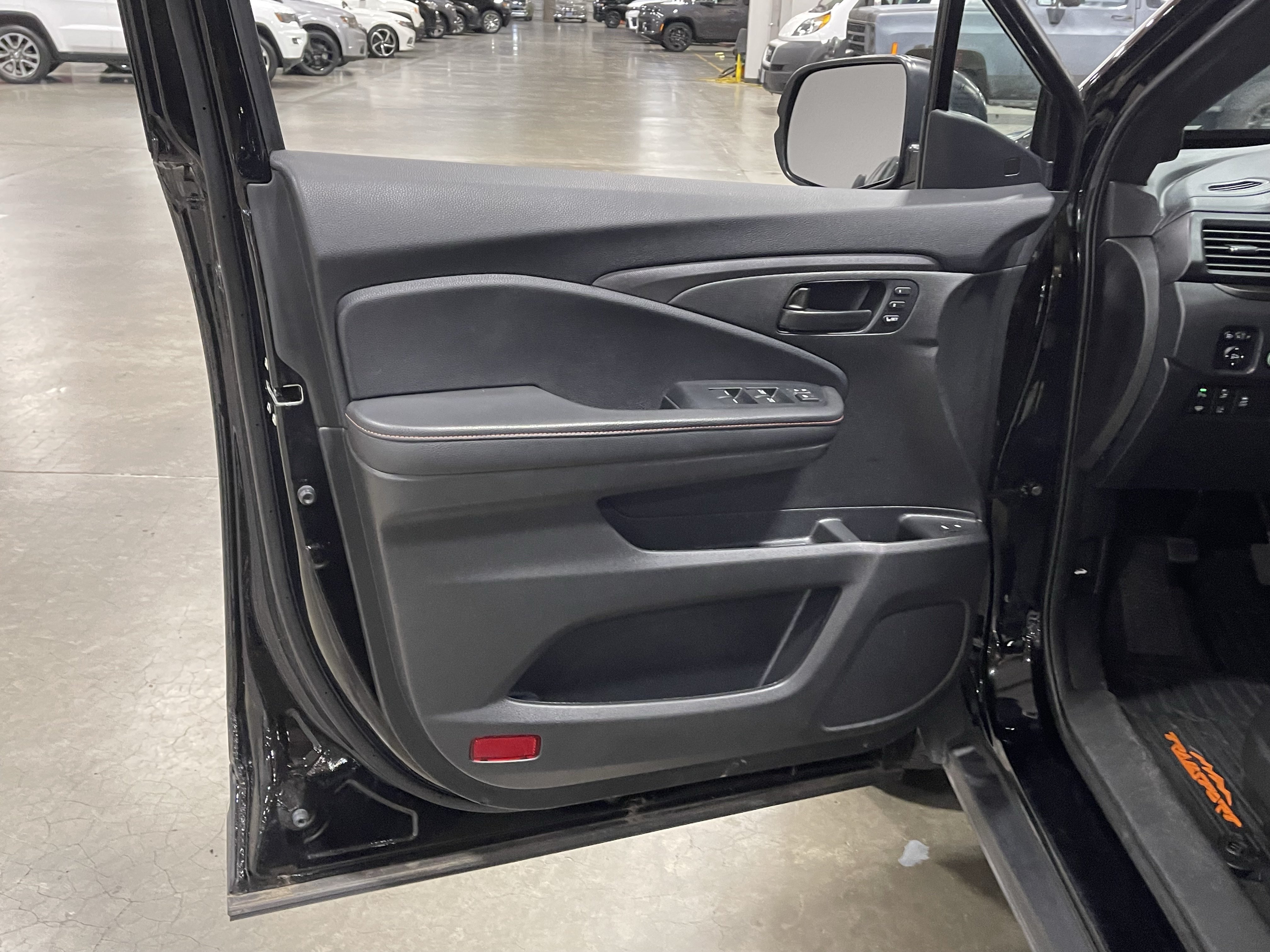 Used 2022 Honda Passport TrailSport image 17