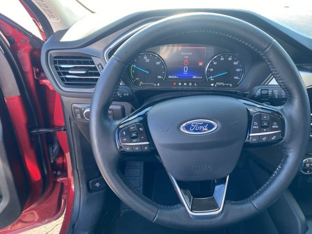 Used 2021 Ford Escape SEL image 11