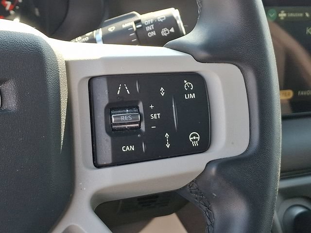 Used 2024 Land Rover Defender 110 S AWD/4WD image 7