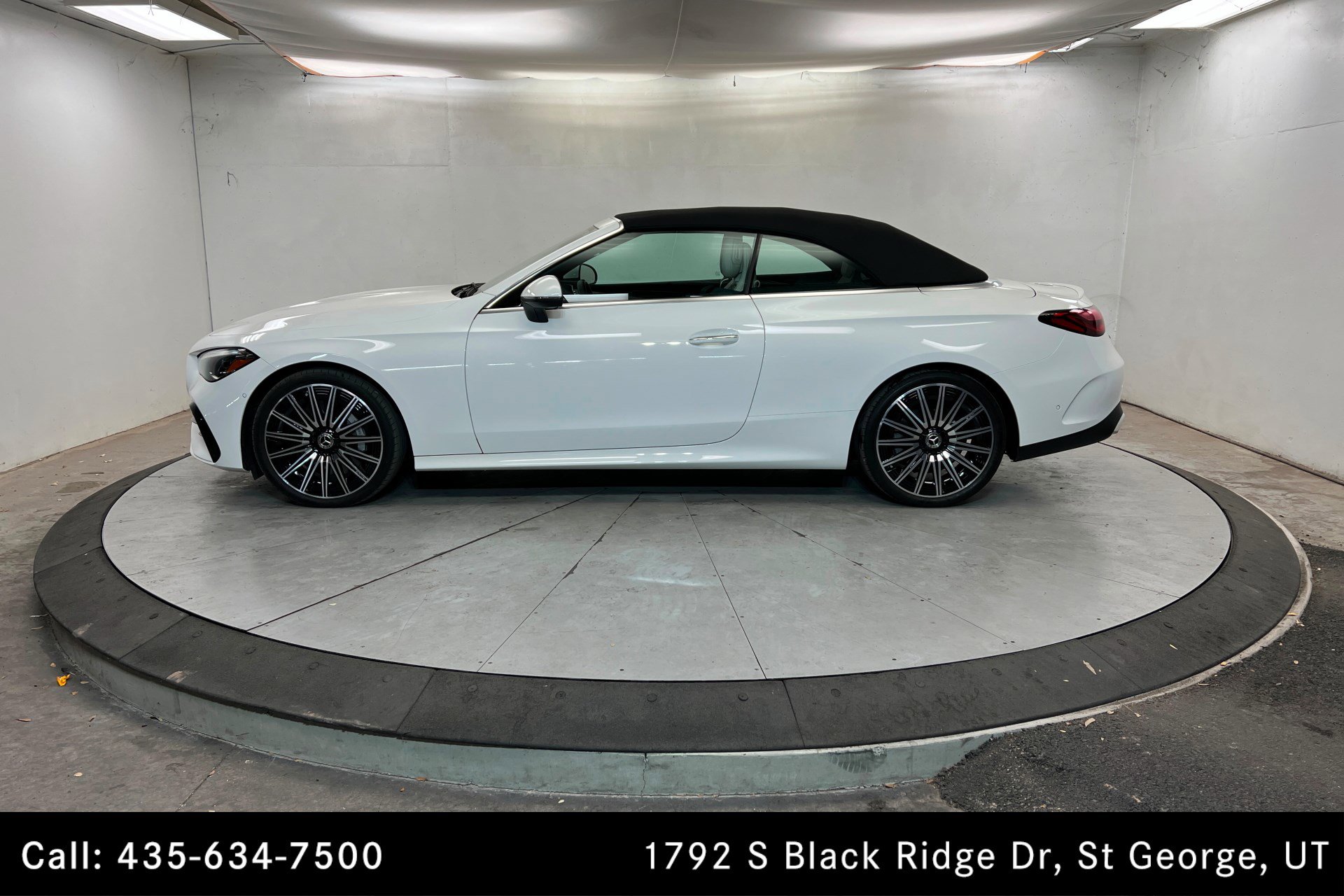 Certified 2025 Mercedes-Benz CLE 450 4MATIC Cabriolet image 2