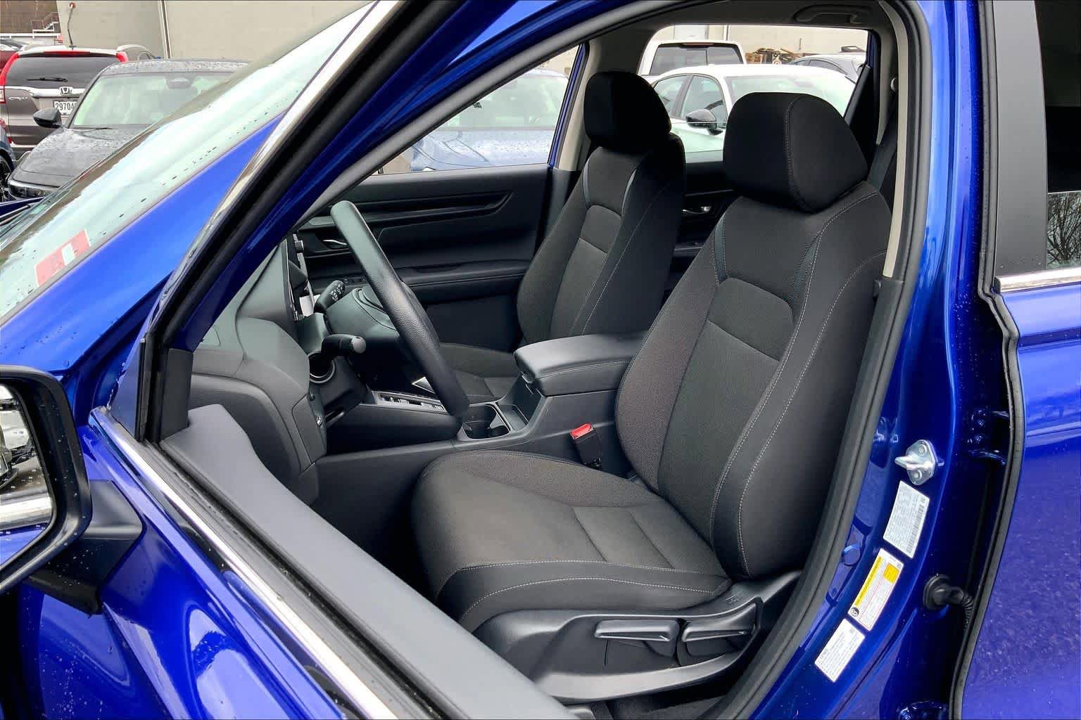 Used 2024 Honda CR-V LX image 9