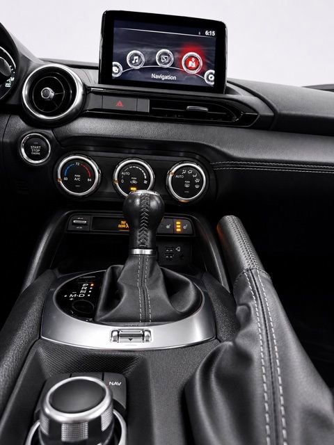 Used 2020 MAZDA MX-5 Miata RF Grand Touring RWD image 22