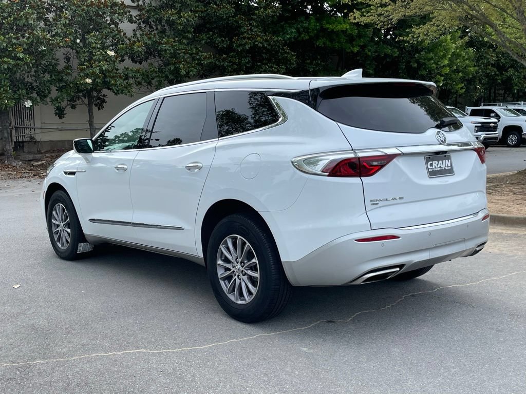 Used 2024 Buick Enclave Premium AWD/4WD image 5