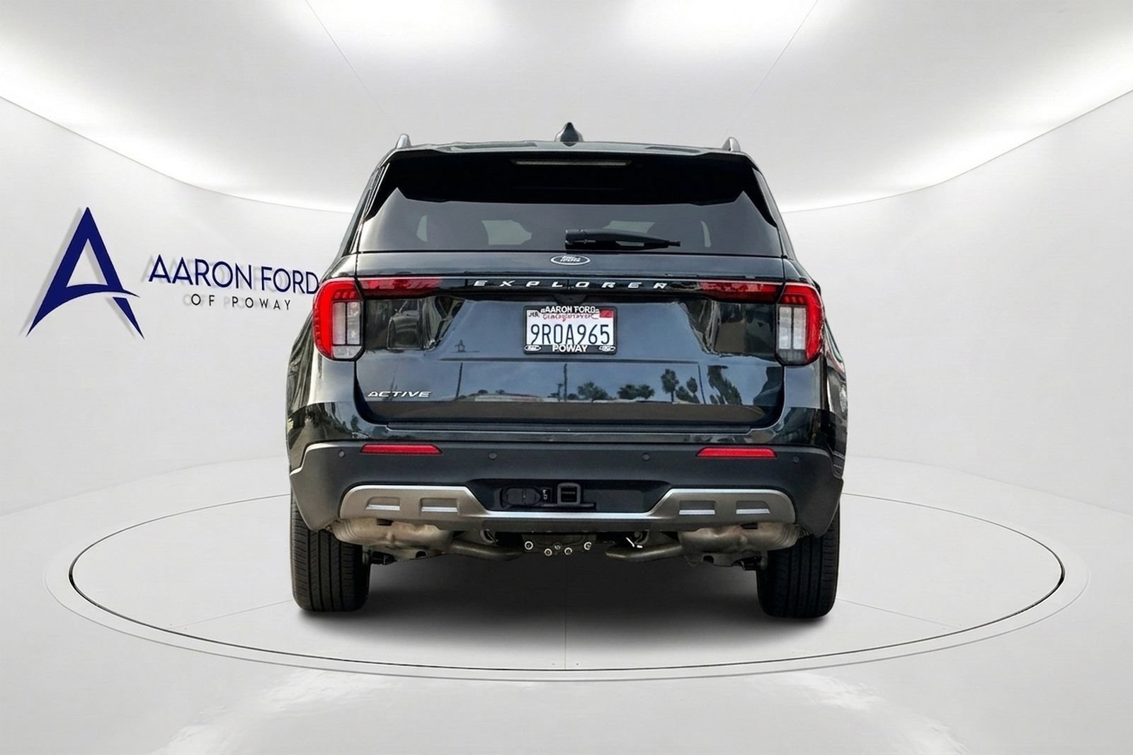 New 2025 Ford Explorer Active w/ Active Comfort Package RWD image 4
