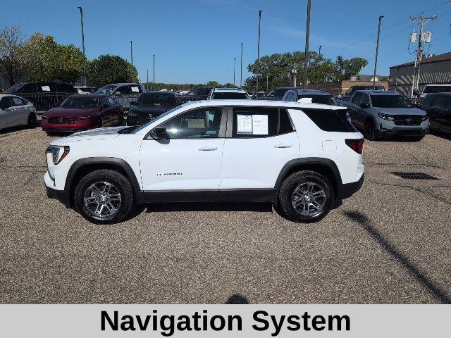 Used 2026 GMC Terrain Elevation FWD image 3
