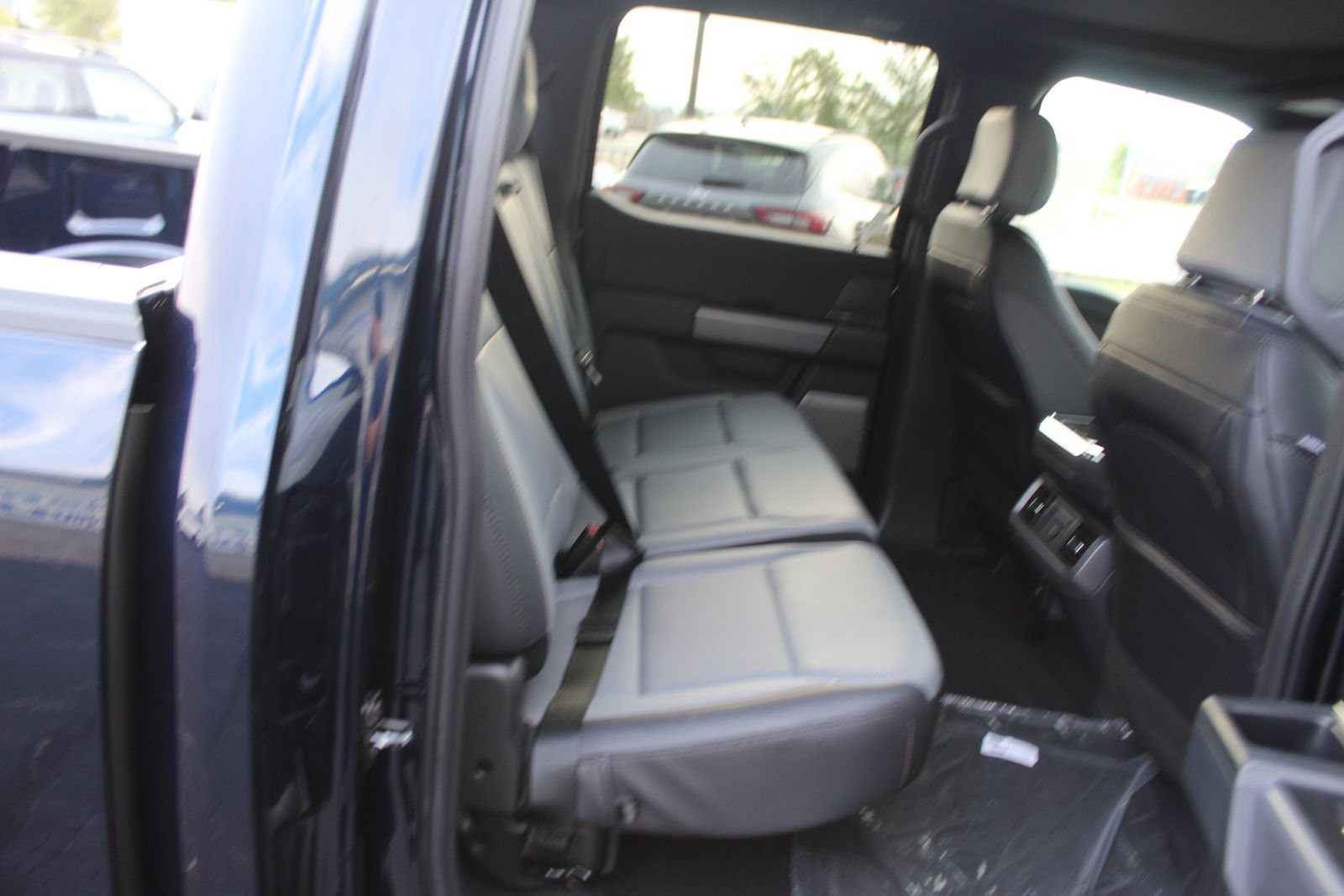 New 2025 Ford F150 Lightning Lariat image 14