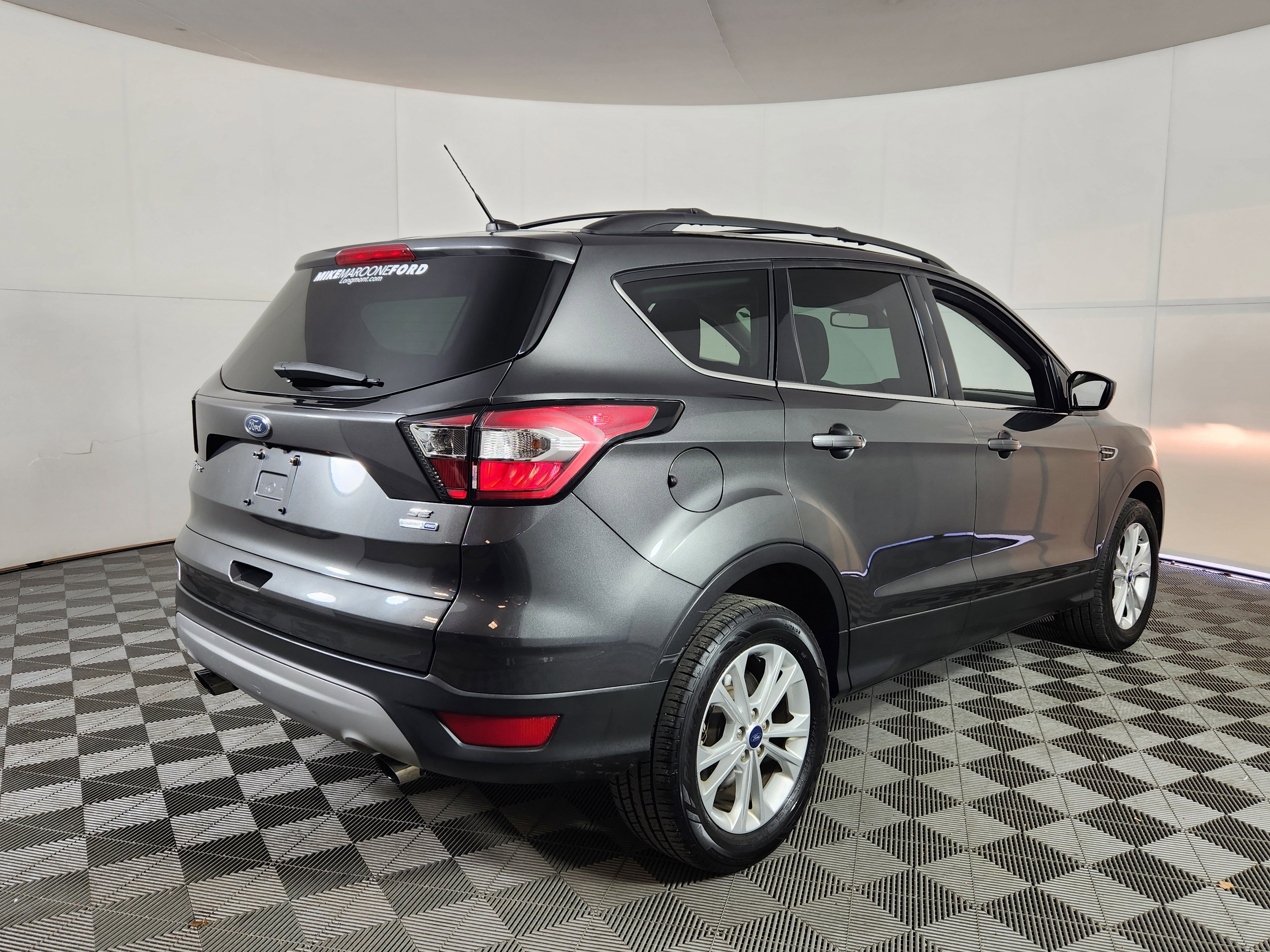 Certified 2018 Ford Escape SE w/ Ford Safe & Smart Package image 7