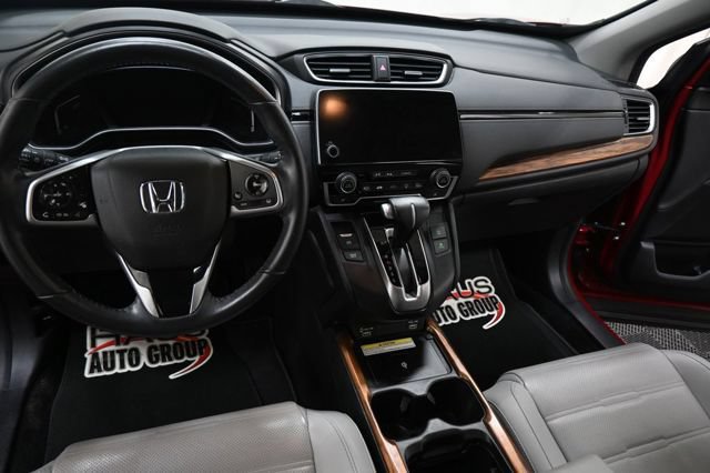 Used 2020 Honda CR-V Touring image 3