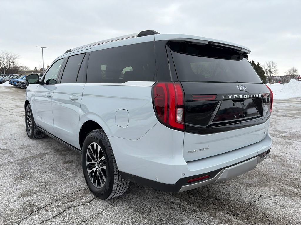 Used 2025 Ford Expedition Max Platinum image 5
