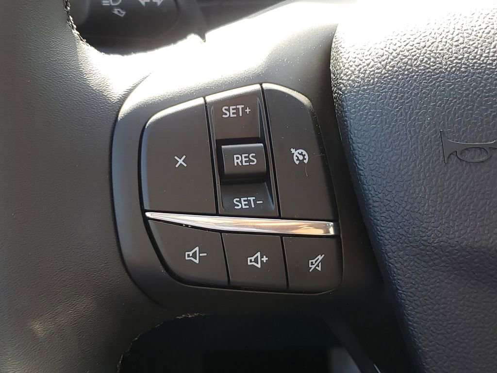 New 2025 Ford Maverick XLT w/ XLT Luxury Package image 11