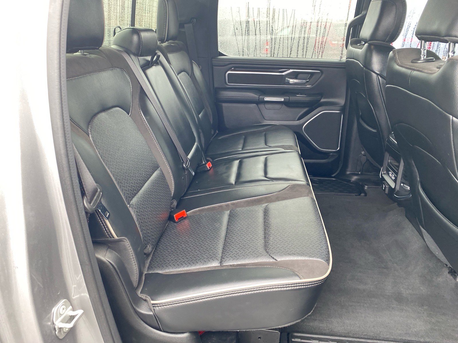 Used 2022 RAM 1500 Laramie image 25