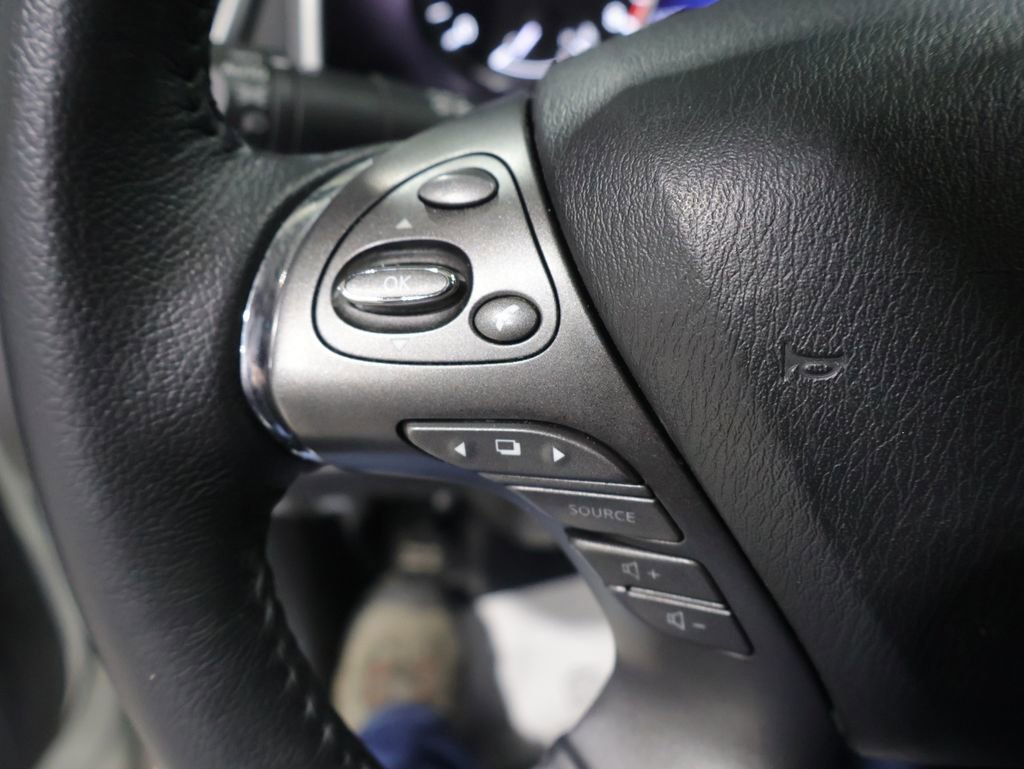 Used 2023 Nissan Murano SV AWD/4WD image 32