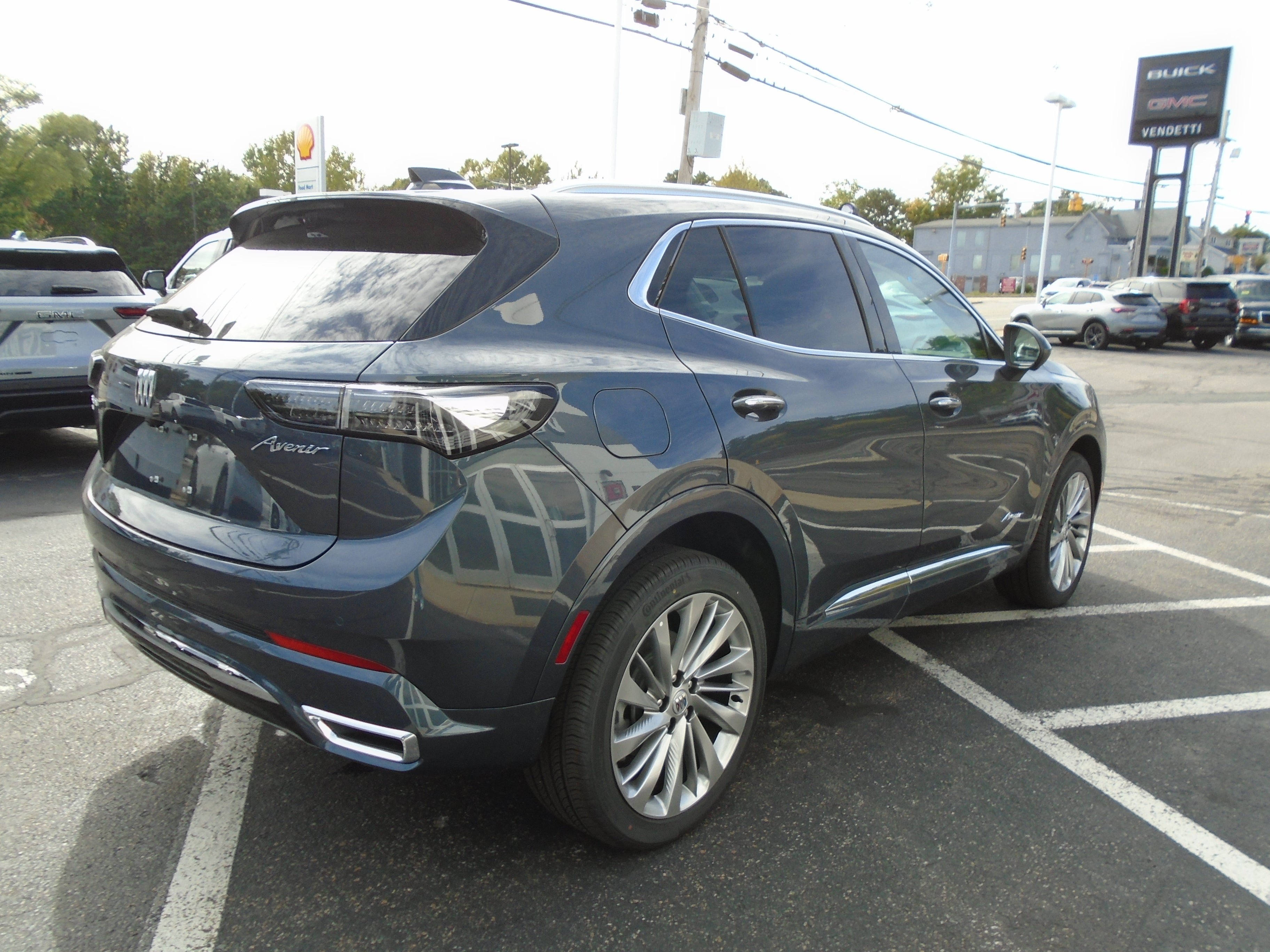 New 2026 Buick Envision Avenir AWD/4WD image 4