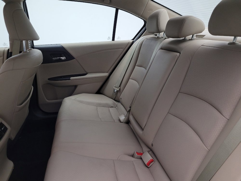 Used 2015 Honda Accord EX-L image 18