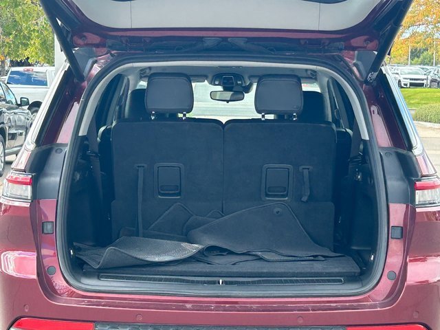 Used 2022 Jeep Grand Cherokee L Limited image 32