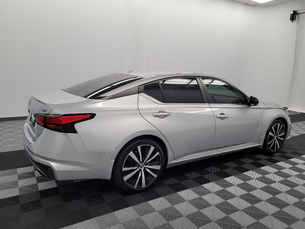 Used 2021 Nissan Altima 2.0 SR FWD image 10