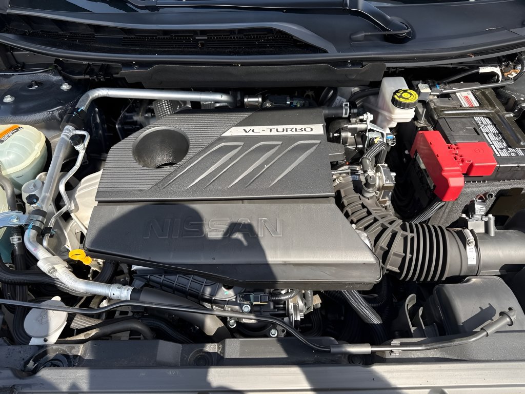 Used 2023 Nissan Rogue SV FWD image 28
