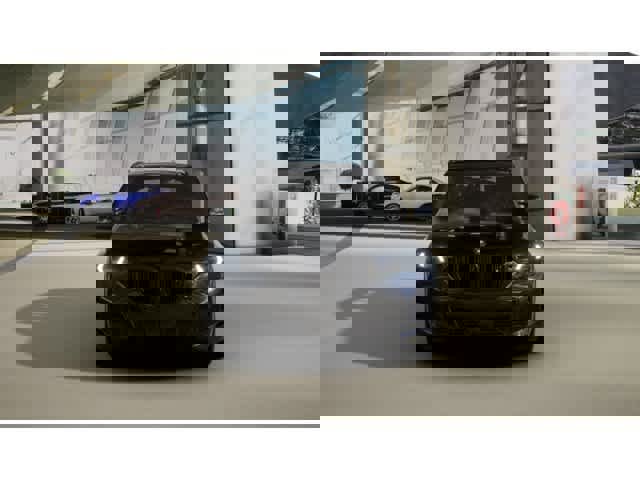 New 2026 BMW X5 M60i w/ Executive Package image 3