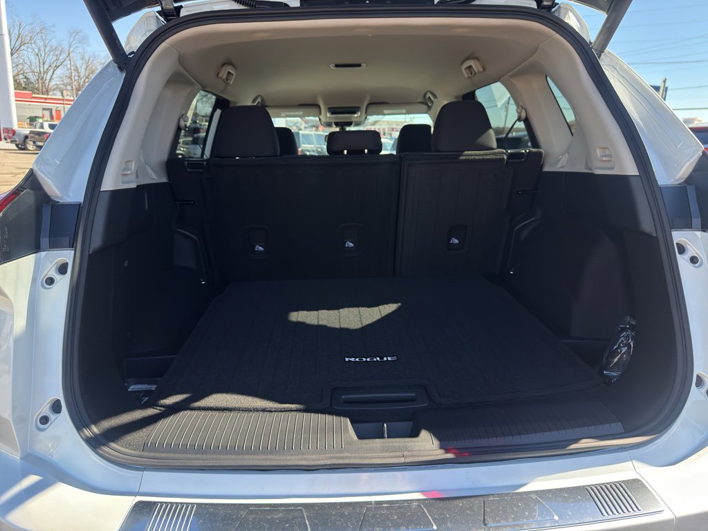 New 2026 Nissan Rogue SV image 23