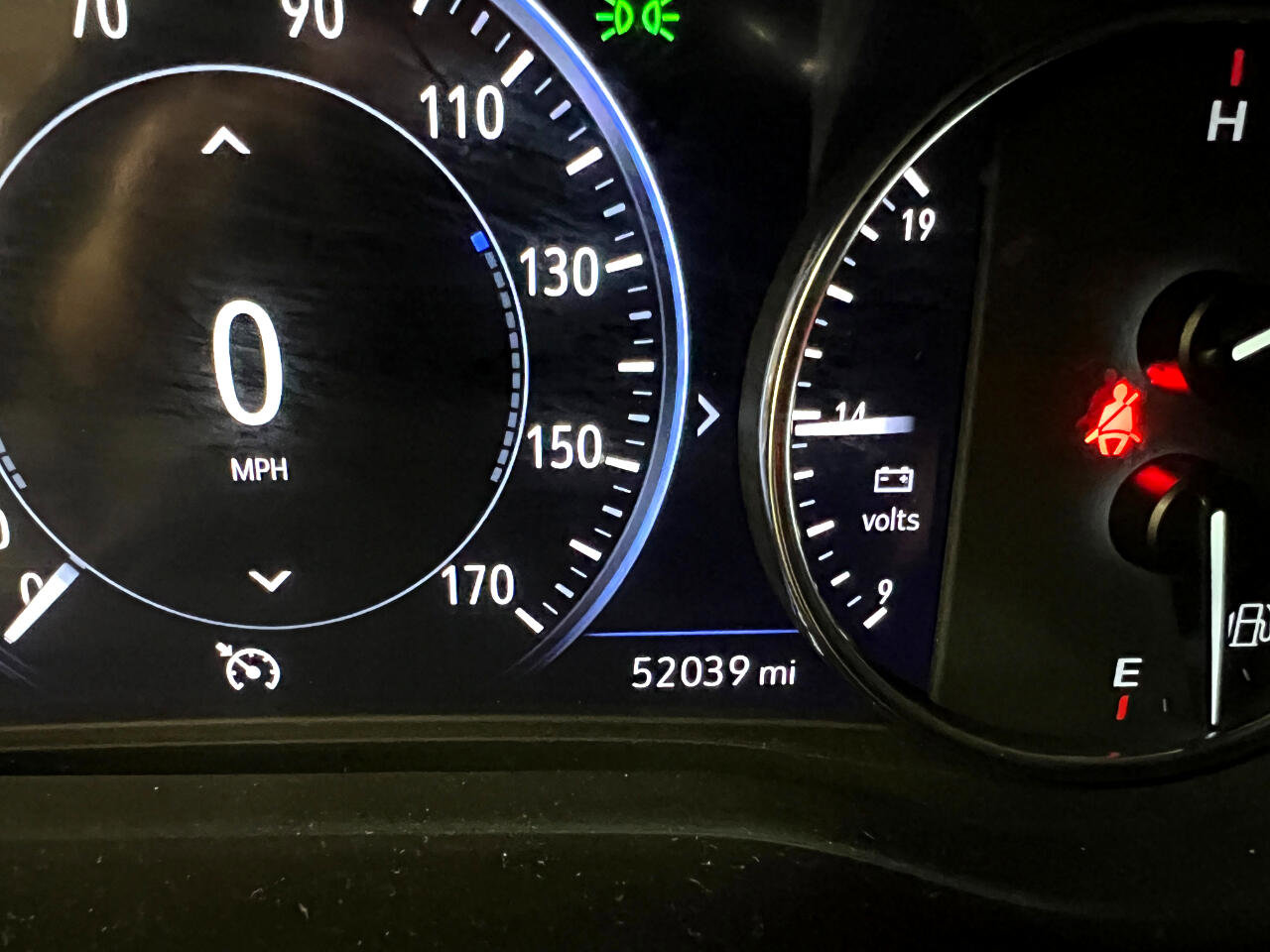 Used 2024 Buick Enclave Premium image 38