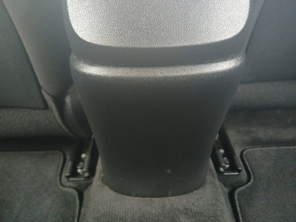 Used 2022 Hyundai Elantra Blue w/ Cargo Package image 20