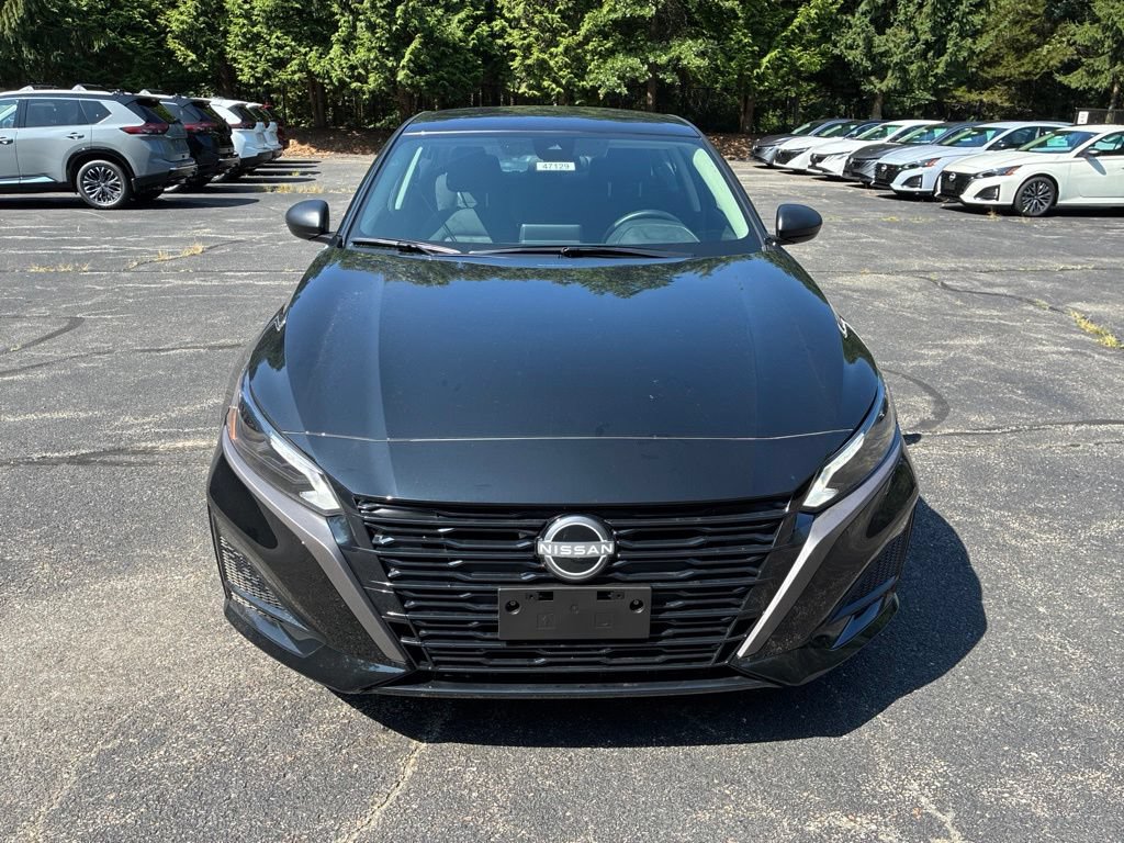 New 2026 Nissan Altima 2.5 SV AWD/4WD image 2