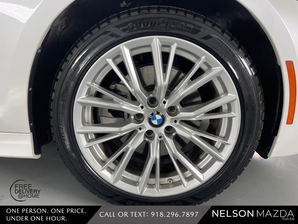 Used 2024 BMW 330i xDrive Sedan AWD/4WD image 14