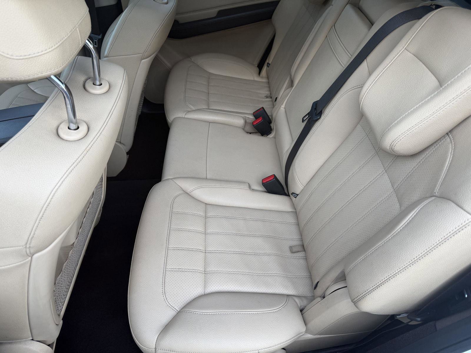 Used 2017 Mercedes-Benz GLS 450 4MATIC w/ Premium Package image 39