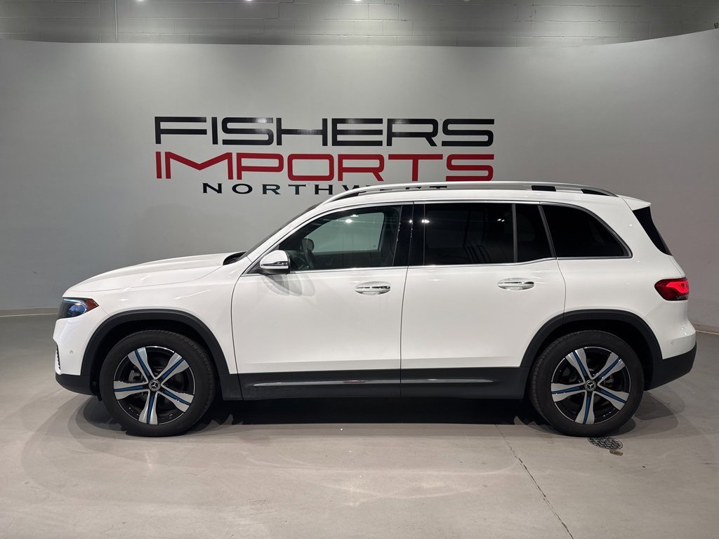 Used 2023 Mercedes-Benz EQB 300 4MATIC w/ Exclusive Package image 9