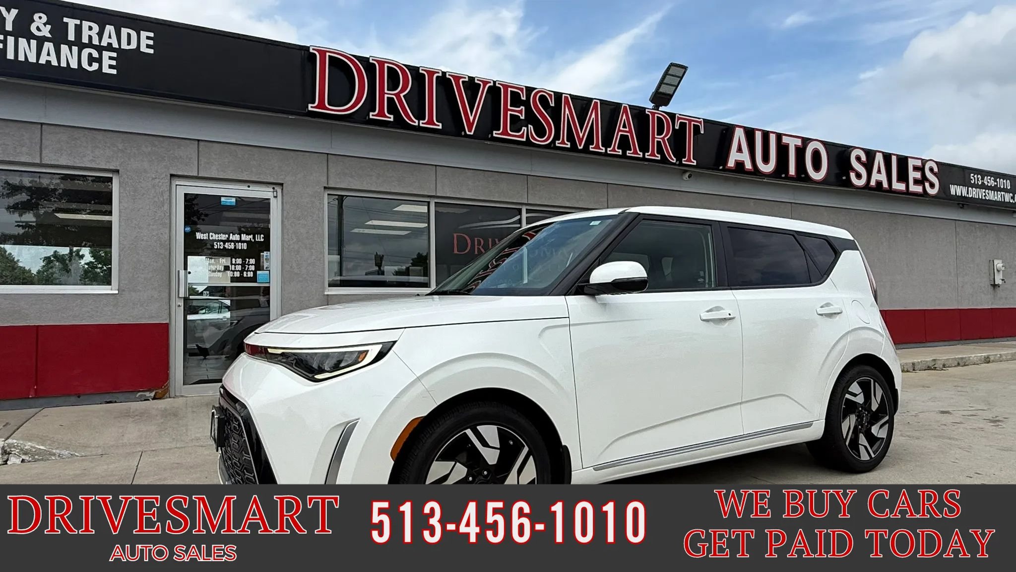 Used 2023 Kia Soul GT-Line w/ GT-Line Technology Package FWD image 1