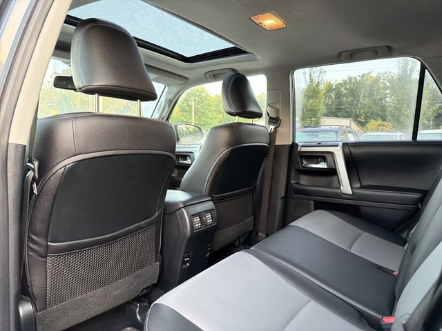 Used 2018 Toyota 4Runner SR5 Premium AWD/4WD image 12