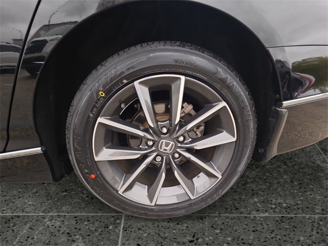Used 2021 Honda Accord EX-L image 18