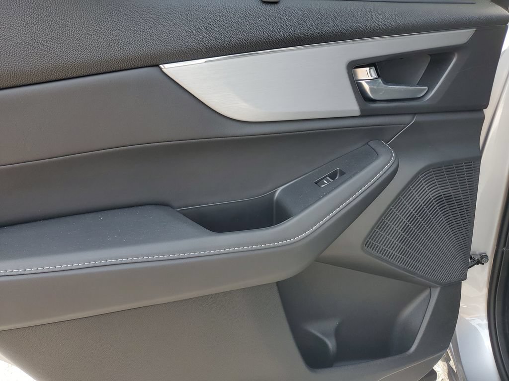 Certified 2024 Acura MDX w/ Technology Package FWD image 14
