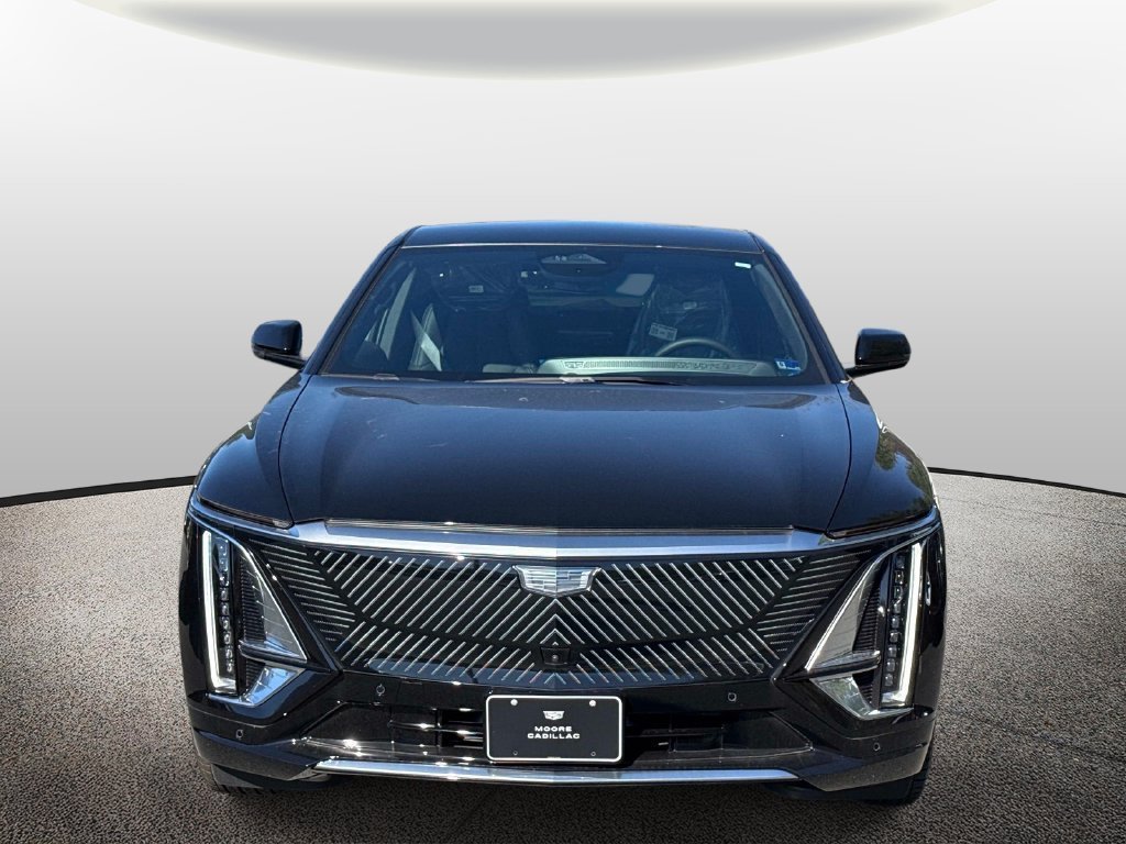 New 2027 Cadillac Lyriq Luxury RWD image 6