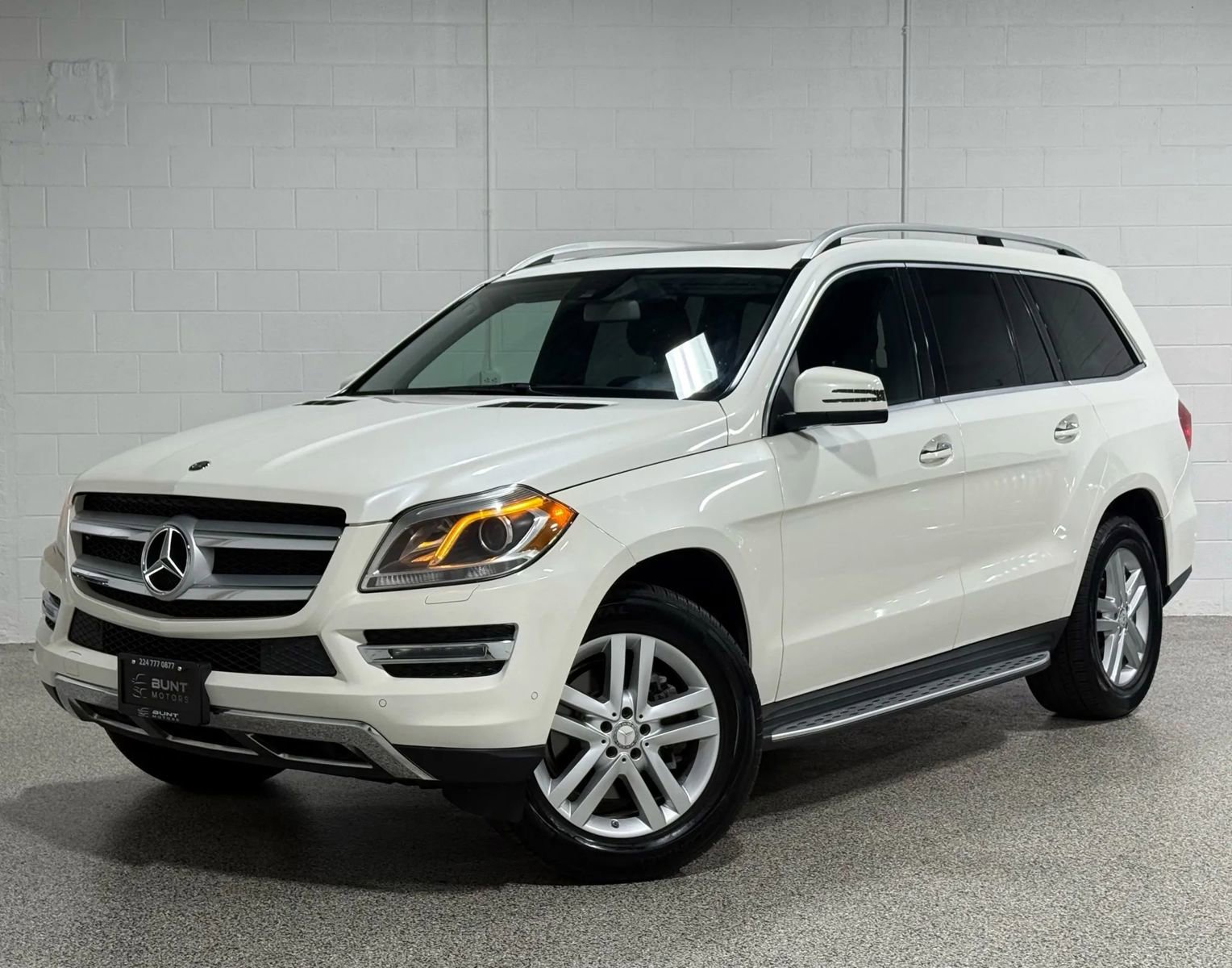 Used 2014 Mercedes-Benz GL 450 4MATIC image 2