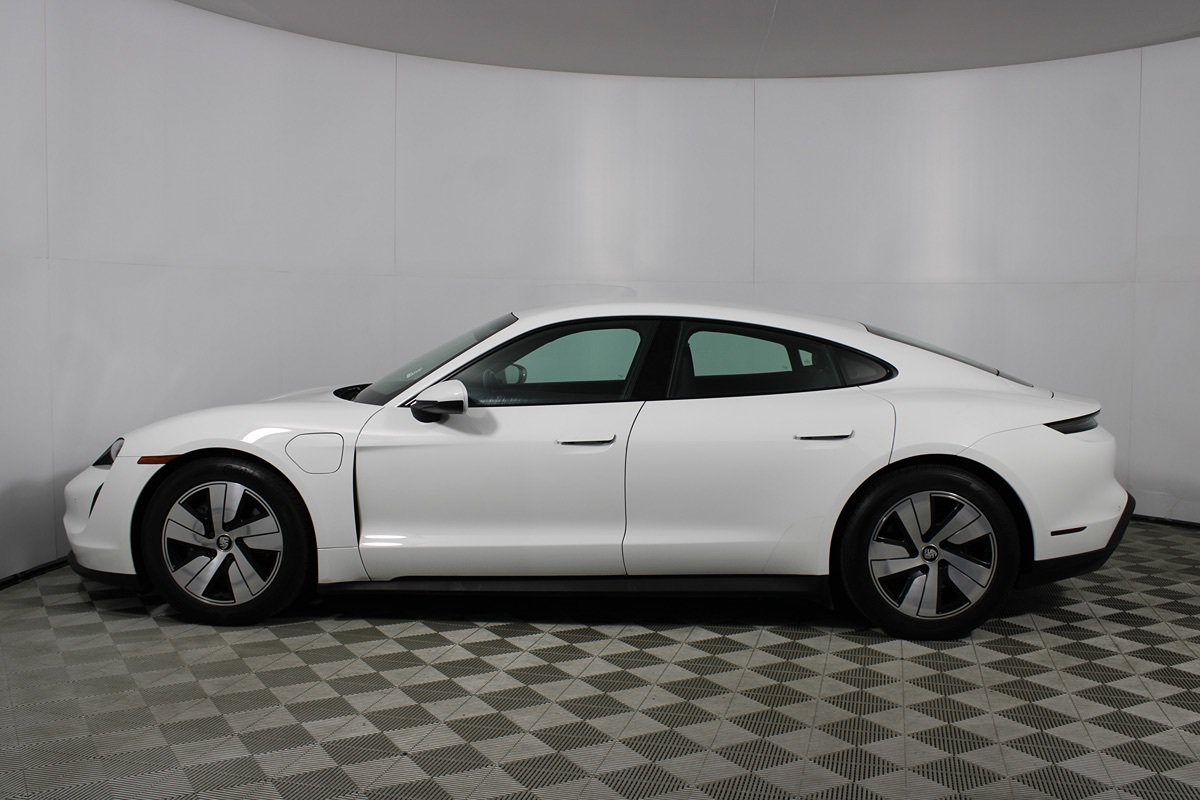 Used 2023 Porsche Taycan RWD image 30